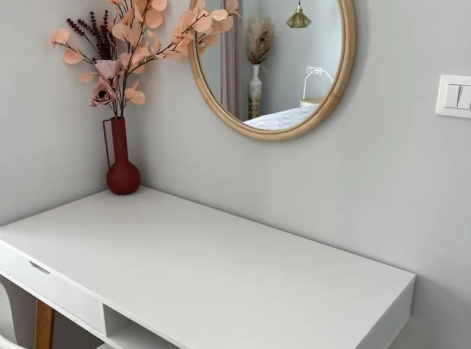 Apartament Vixen 2 *